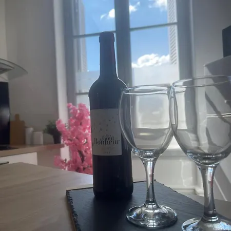 Le Repos Poitevin Un Brin Romantique דירה *
